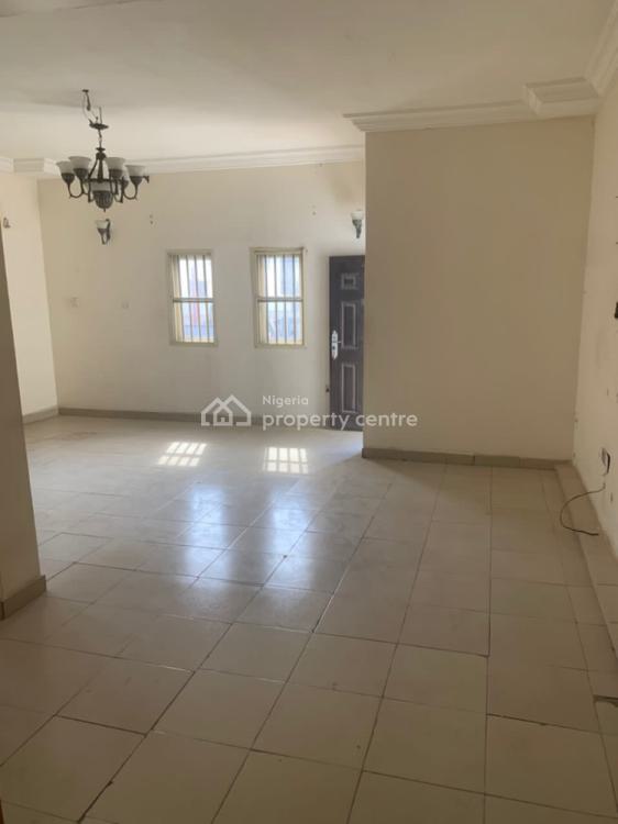 Spacious 2 Bedrooms Apartment, Osapa, Lekki, Lagos, Flat / Apartment for Rent