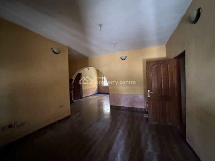 3 Bedrooms Flat, Off International Airport Road, Ajao Estate, Isolo, Lagos, Flat / Apartment for Rent
