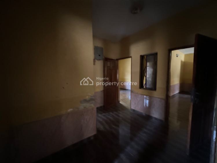 3 Bedrooms Flat, Off International Airport Road, Ajao Estate, Isolo, Lagos, Flat / Apartment for Rent