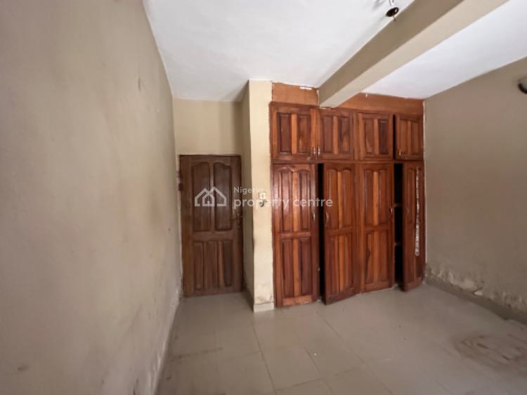 3 Bedrooms Flat, Off International Airport Road, Ajao Estate, Isolo, Lagos, Flat / Apartment for Rent