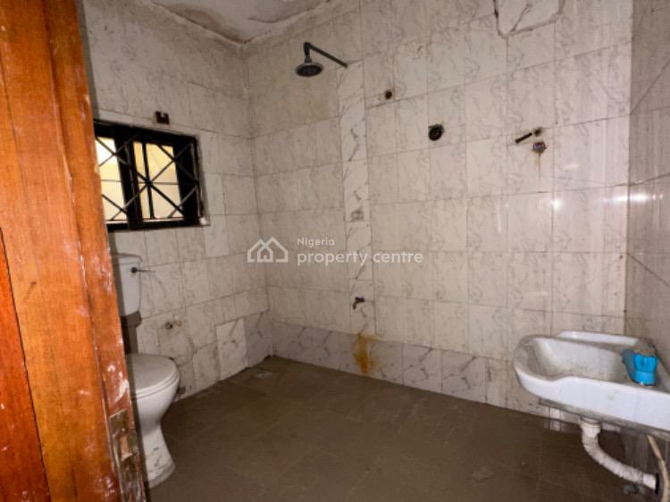 3 Bedrooms Flat, Off International Airport Road, Ajao Estate, Isolo, Lagos, Flat / Apartment for Rent