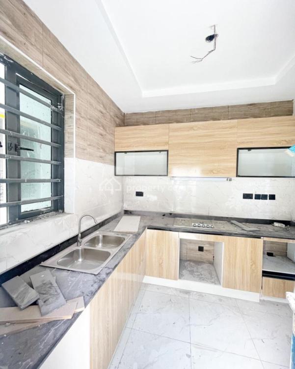 2 Bedroom Serviced Apartment, Ologolo, Lekki, Lagos, Block of Flats for Sale