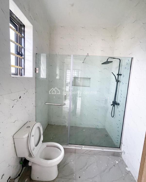 2 Bedroom Serviced Apartment, Ologolo, Lekki, Lagos, Block of Flats for Sale