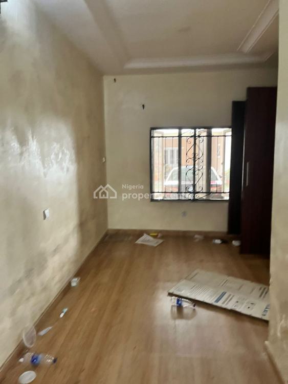 Self Contained Room, Ikeja Gra, Ikeja, Lagos, Flat / Apartment for Rent