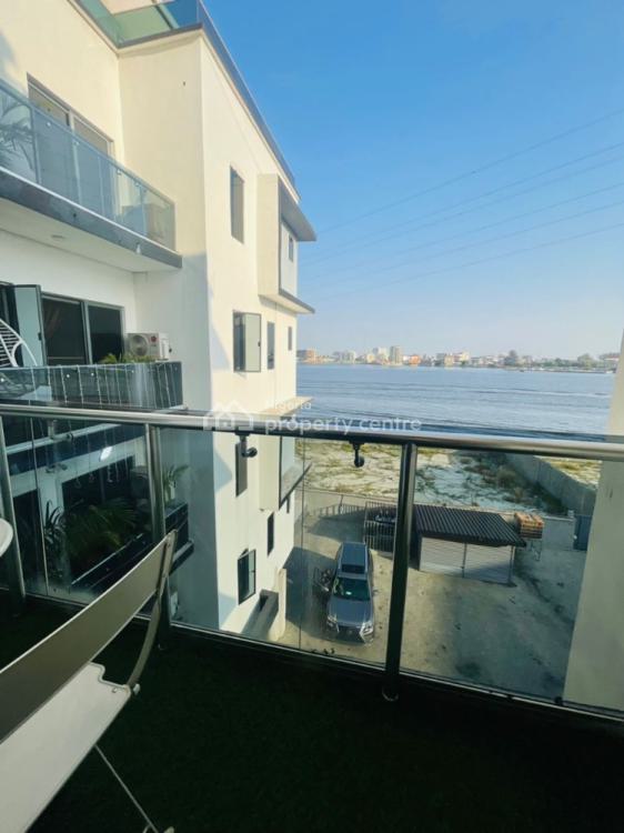 Waterfront Apartments | Apartment & Community Amenities | Lakewood, CO