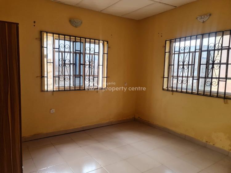 Luxury 2 Bedroom Flats with Excellent Facilities, Unity Street, Oluode, Ologuneru, Ibadan, Oyo, Flat / Apartment for Rent