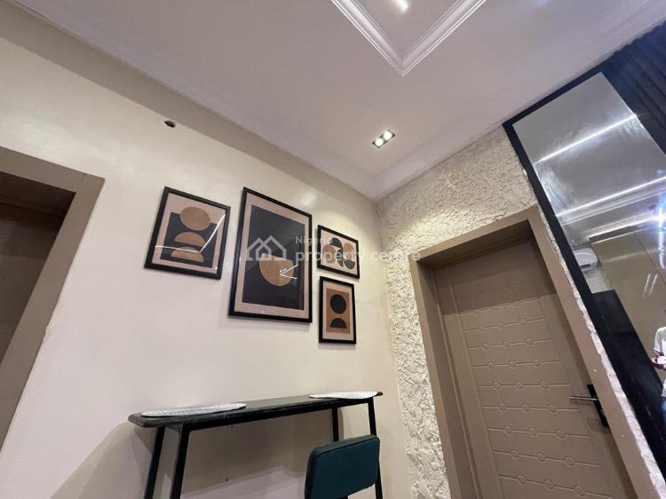 1 Bedroom Luxury Apartment, Off Admiralty Way, Lekki Phase 1, Lekki, Lagos, Flat / Apartment Short Let