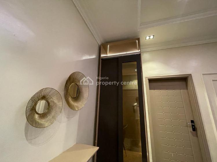 1 Bedroom Luxury Apartment, Off Admiralty Way, Lekki Phase 1, Lekki, Lagos, Flat / Apartment Short Let