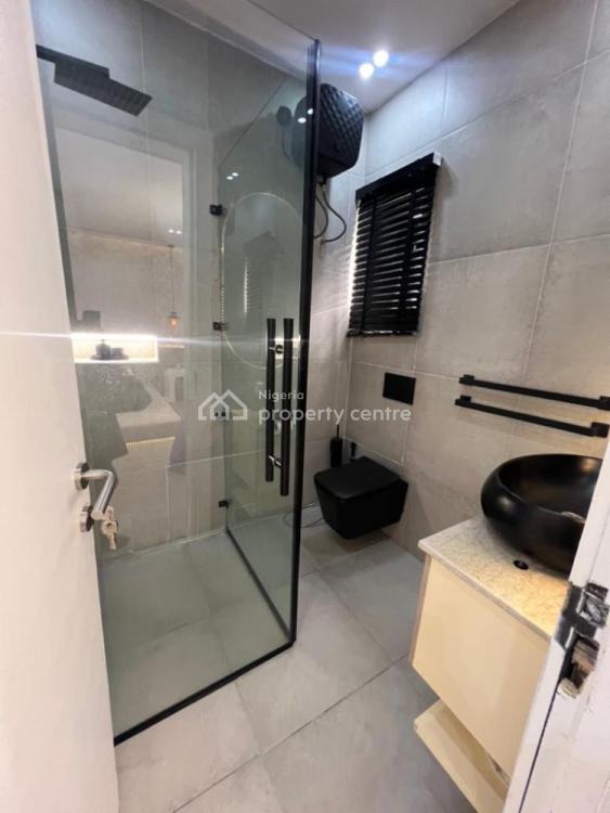 Executive 1 Bedroom Apartment, Lekki Phase 1, Lekki, Lagos, Flat / Apartment Short Let