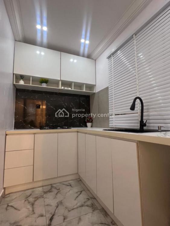 Executive 1 Bedroom Apartment, Lekki Phase 1, Lekki, Lagos, Flat / Apartment Short Let