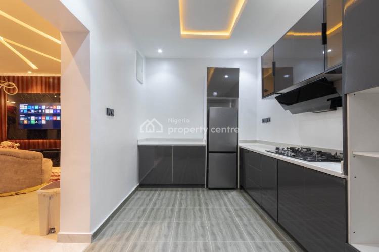 2 Bedroom Apartment, Off Freedom Way, Lekki Phase 1, Lekki, Lagos, Flat / Apartment Short Let