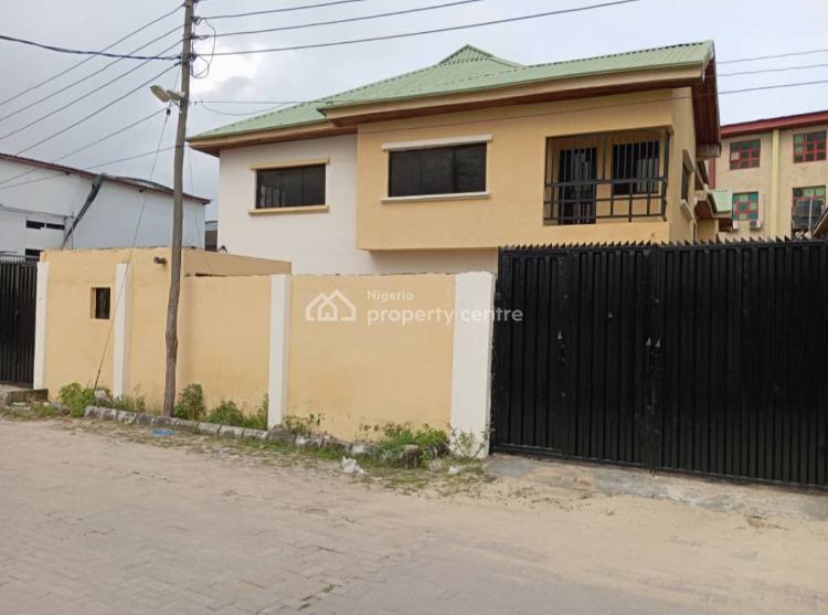 For Rent 3 Bedrooms Flat, Thomas Estate, Ajah, Lagos 3 Beds, 2 Baths Nigeria Property