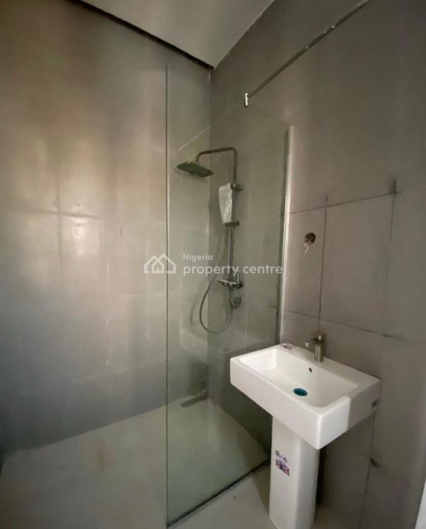 Large 2-bedroom Apartment with Swimming Pool, Ikate, Lekki, Lagos, Flat / Apartment for Rent