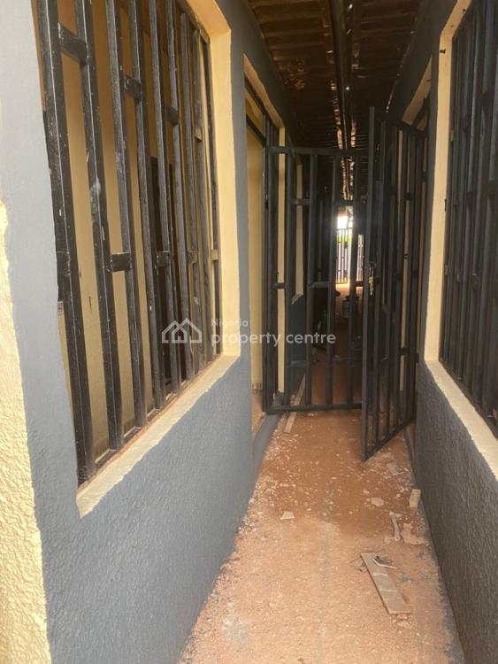 11 Completed Selfcontain, Upper Ojo Street, Ihumudumu Ekpoma,, Esan West, Edo, Hostel for Sale