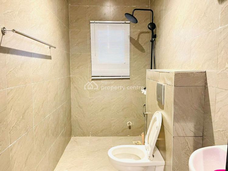 1 Bedroom with Pool and Free Breakfast, Lekki Phase 1, Lekki, Lagos, Flat / Apartment Short Let