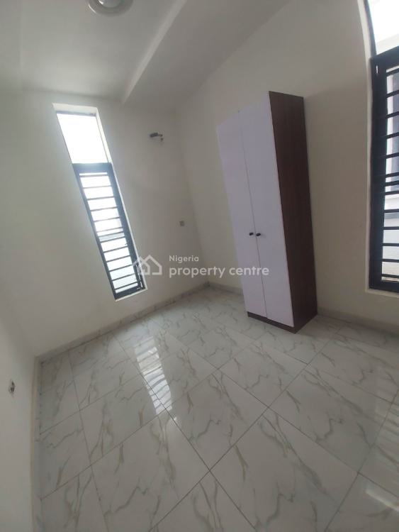 Luxury 2 Bedroom Flat, Lekki Phase 2, Lekki, Lagos, Flat / Apartment for Rent