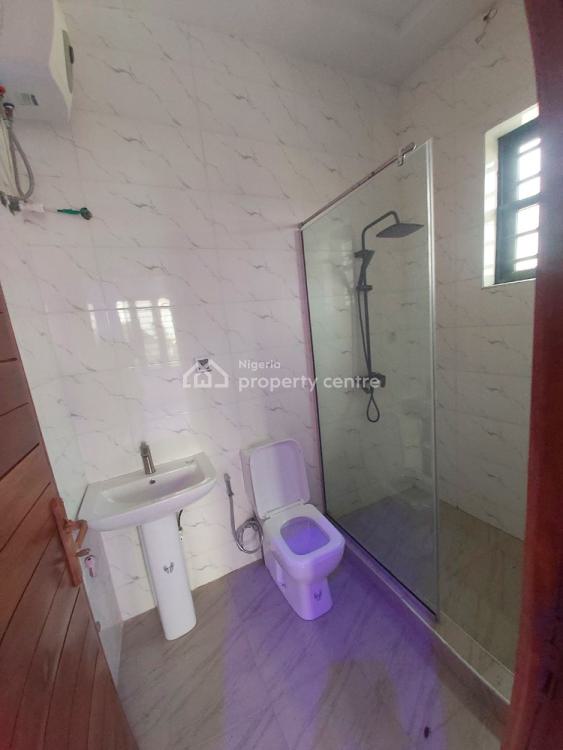 Luxury 2 Bedroom Flat, Lekki Phase 2, Lekki, Lagos, Flat / Apartment for Rent