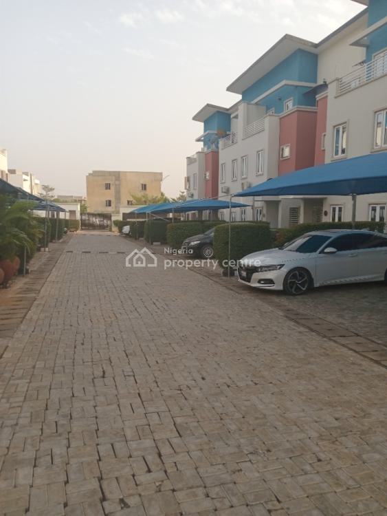 a Well-finished Serviced 3 Bedroom Terrace Duplex + 1 Bq, Diplomatic Zone ( Video Is Attached), Katampe Extension, Katampe, Abuja, Terraced Duplex for Rent