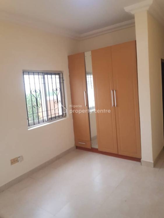 For Rent 3 Bedroom Flat, Royal Garden Estate, Ajah, Lagos 3 Beds, 3