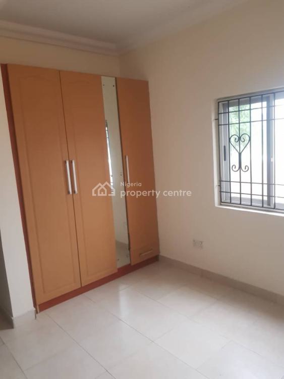 For Rent 3 Bedroom Flat, Royal Garden Estate, Ajah, Lagos 3 Beds, 3
