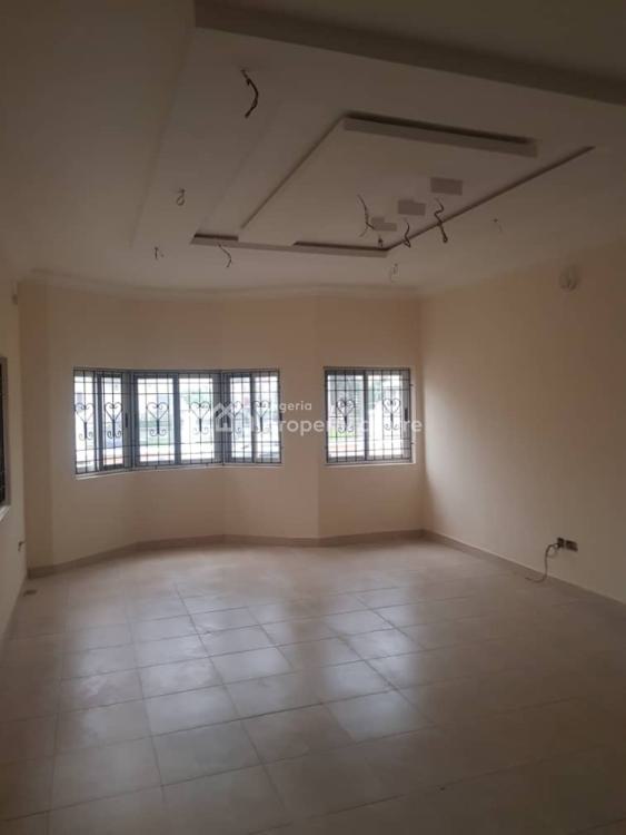 For Rent 3 Bedroom Flat, Royal Garden Estate, Ajah, Lagos 3 Beds, 3