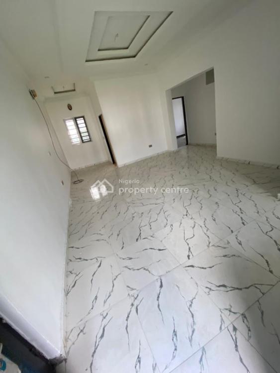 Standard 2 Bedroom Flat Available, Lekki Phase 2, Lekki, Lagos, Flat / Apartment for Rent