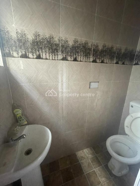 Standard 4 Bedroom Duplex, Gra, Ogudu, Lagos, Semi-detached Duplex for Rent