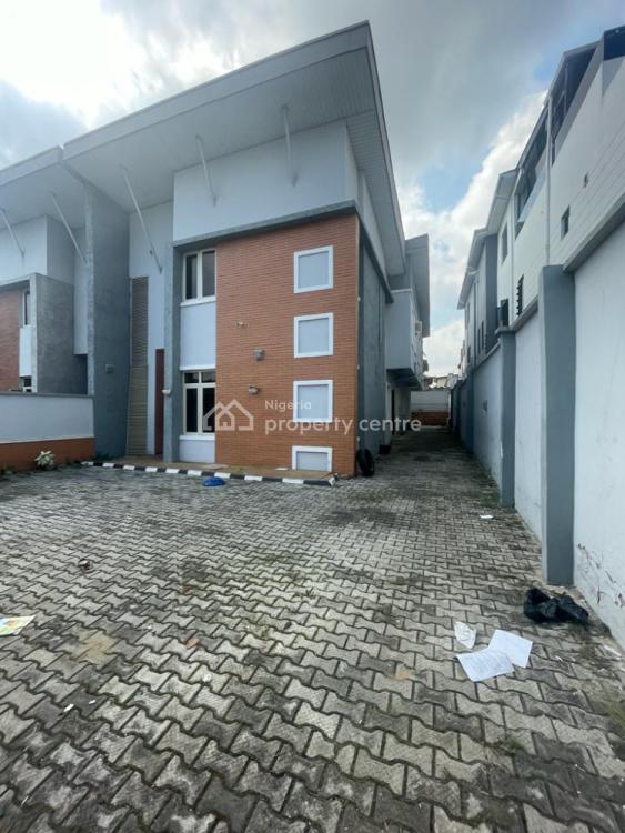 Standard 4 Bedroom Duplex, Gra, Ogudu, Lagos, Semi-detached Duplex for Rent
