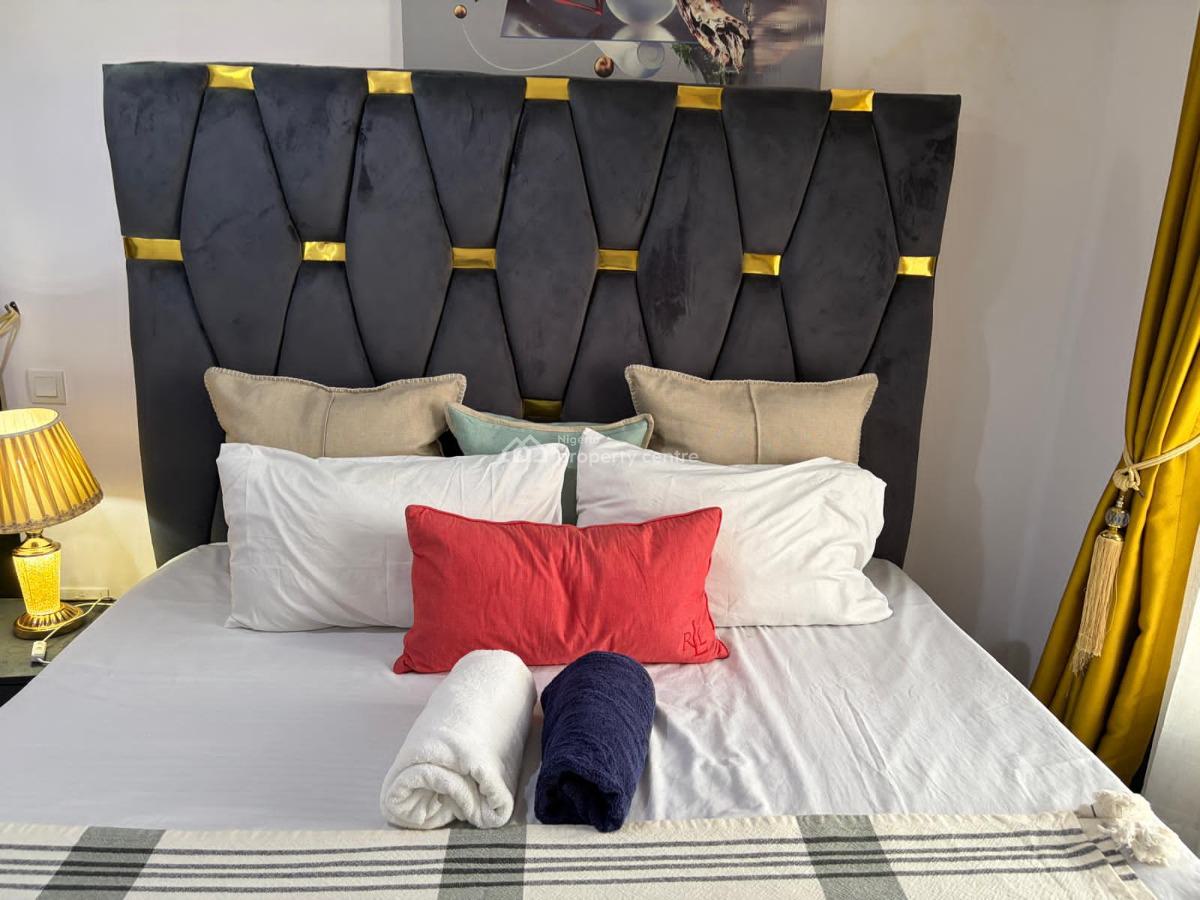 2 Bedrooms ( Very Clean), Lekky County, Ikota, Lekki, Lagos, Flat / Apartment Short Let