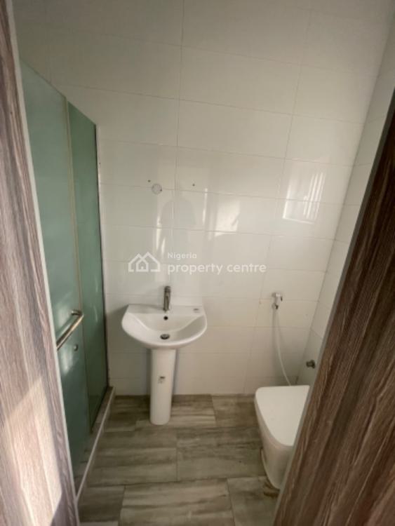 Newly Build 24 Hours Light  Luxury Sweet 2 Bedroom Very Spacious, Orchid Road Lekki, Lekki, Lagos, Flat / Apartment for Rent