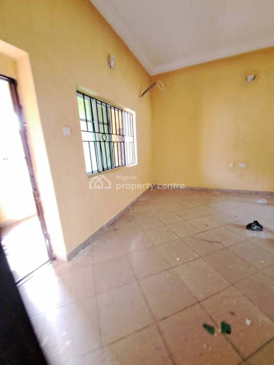 Spacious 3 Bedroom, Lakowe, Lakowe, Ibeju Lekki, Lagos, Flat / Apartment for Rent