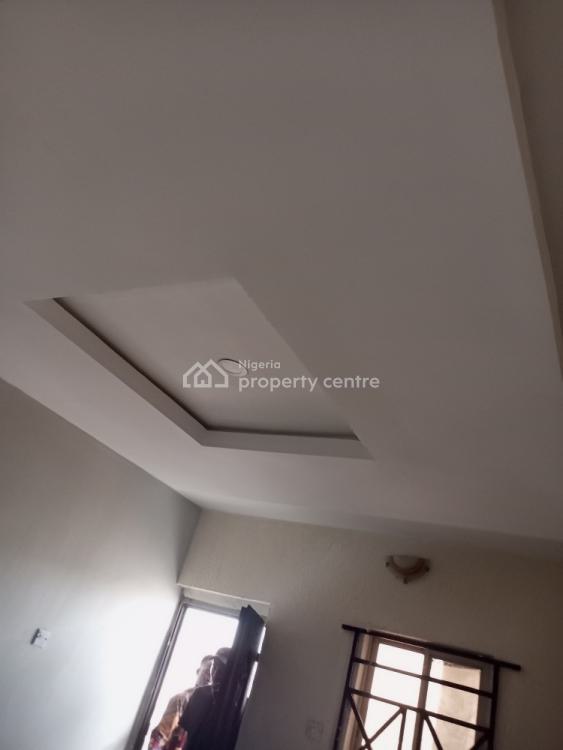 For Rent 2 Bedroom Flat, Off Ajayi Road, Ogba, Ikeja, Lagos 2 Beds