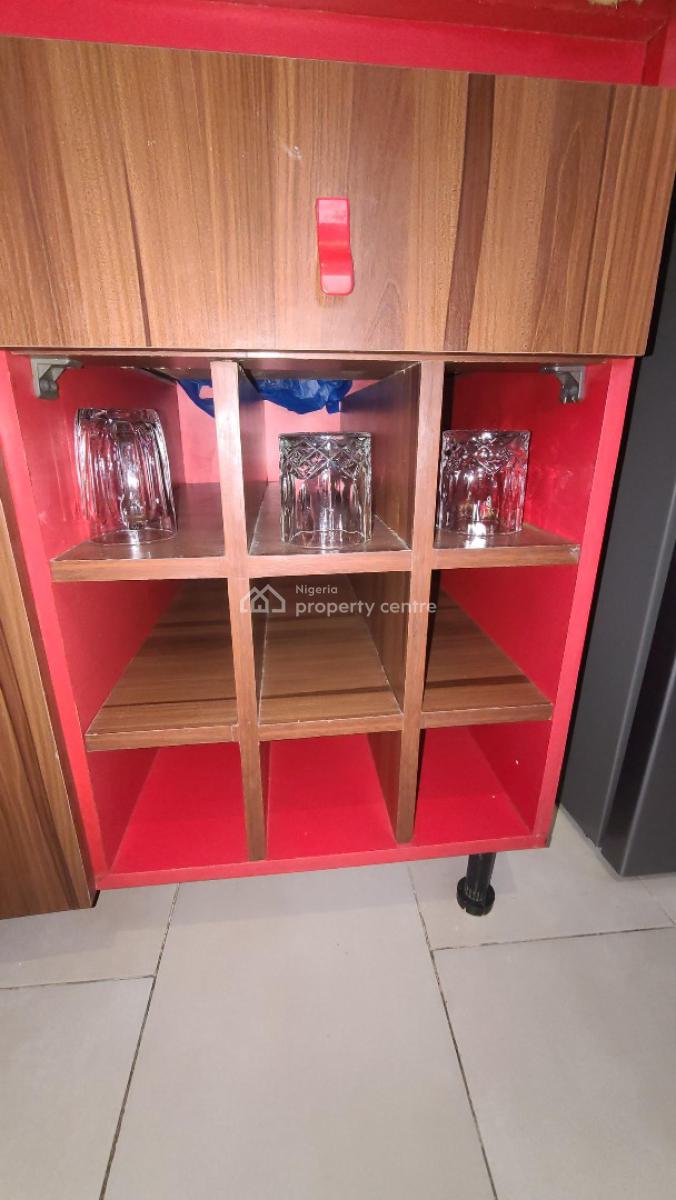 Nice 1 Bedroom with Swimming Pool & Golf, Ikeja Gra, Ikeja, Lagos, Mini Flat (room and Parlour) Short Let