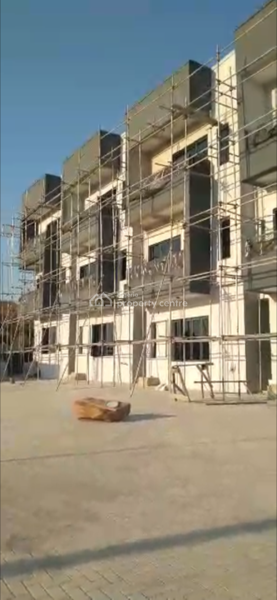 4 Bedrooms Terraced Duplex with 2 Living Rooms with Bq, Guzape District, Abuja, Terraced Duplex for Sale