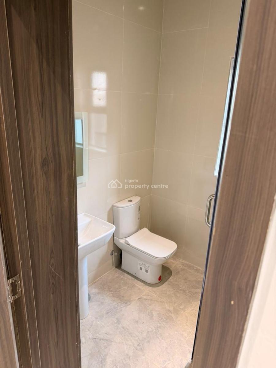 4 Bedrooms Terraced Duplex with 2 Living Rooms with Bq, Guzape District, Abuja, Terraced Duplex for Sale