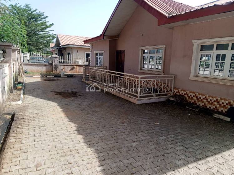 For Rent Well Located 3 Bedroom Bungalow, Sunnyvale Estate, Galadimawa