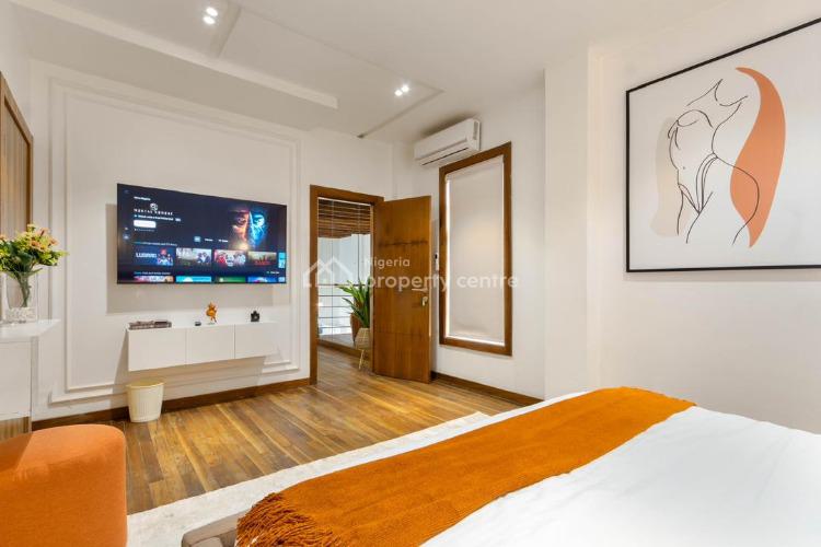 Luxurious 2 Bedrooms Loft for Couples and Families, Admiralty Way, Lekki Phase 1, Lekki, Lagos, Flat / Apartment Short Let