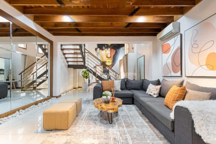 Luxurious 2 Bedrooms Loft for Couples and Families, Admiralty Way, Lekki Phase 1, Lekki, Lagos, Flat / Apartment Short Let