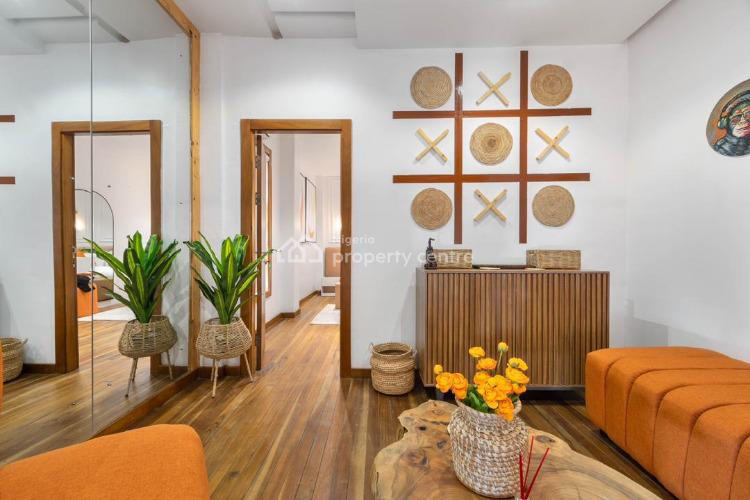 Luxurious 2 Bedrooms Loft for Couples and Families, Admiralty Way, Lekki Phase 1, Lekki, Lagos, Flat / Apartment Short Let