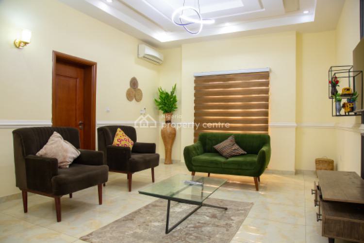 1 Bedroom Flat with Excellent View and Great Amenities, 153, Esther Bali Street, Off Ahmadu Bello Way. Behind Vichi Gate Hotel, Mabushi, Abuja, Flat / Apartment Short Let