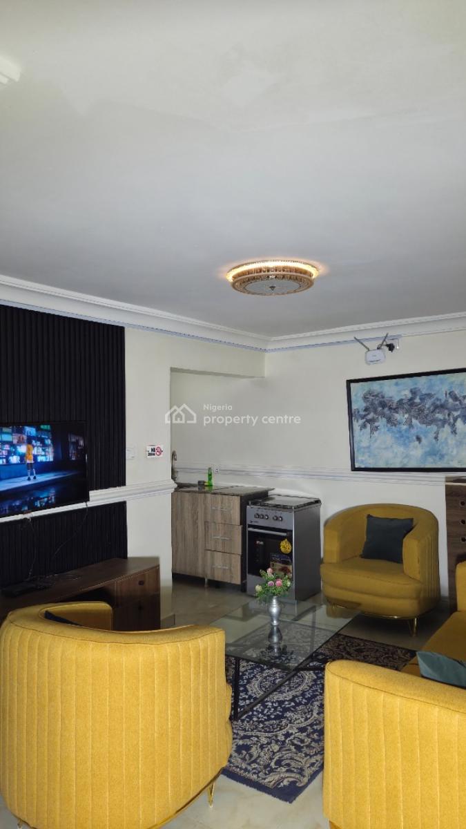 1 Bedroom Flat with Excellent View and Great Amenities, 153, Esther Bali Street, Off Ahmadu Bello Way. Behind Vichi Gate Hotel, Mabushi, Abuja, Flat / Apartment Short Let