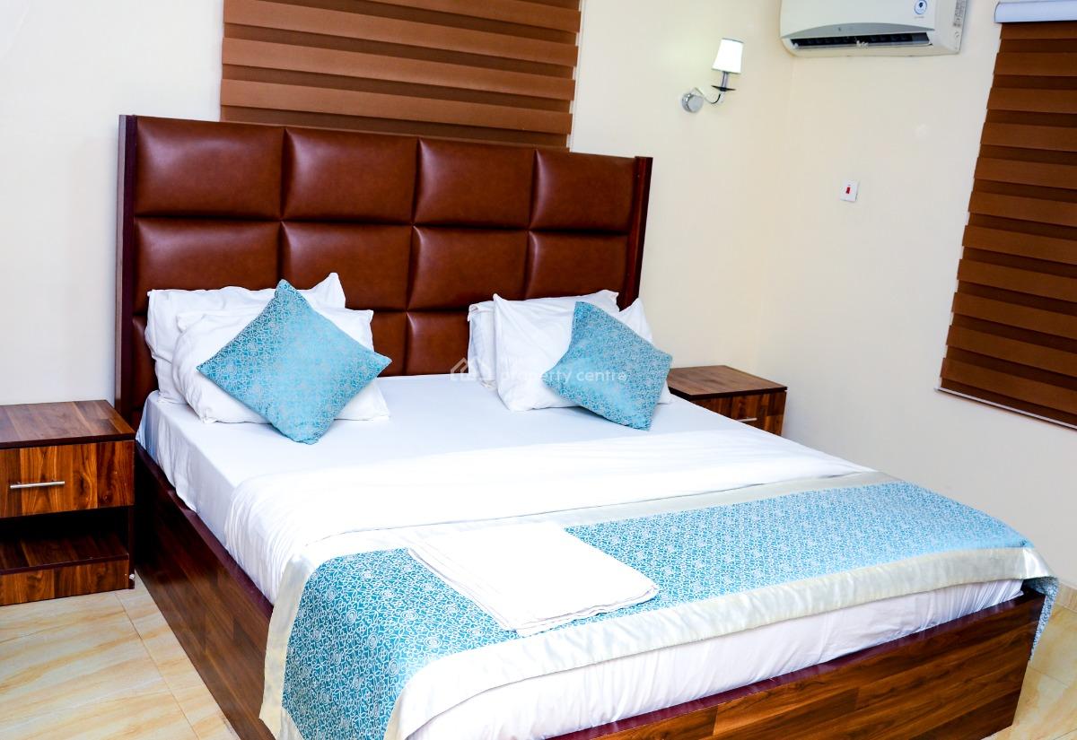 1 Bedroom Flat with Excellent View and Great Amenities, 153, Esther Bali Street, Off Ahmadu Bello Way. Behind Vichi Gate Hotel, Mabushi, Abuja, Flat / Apartment Short Let