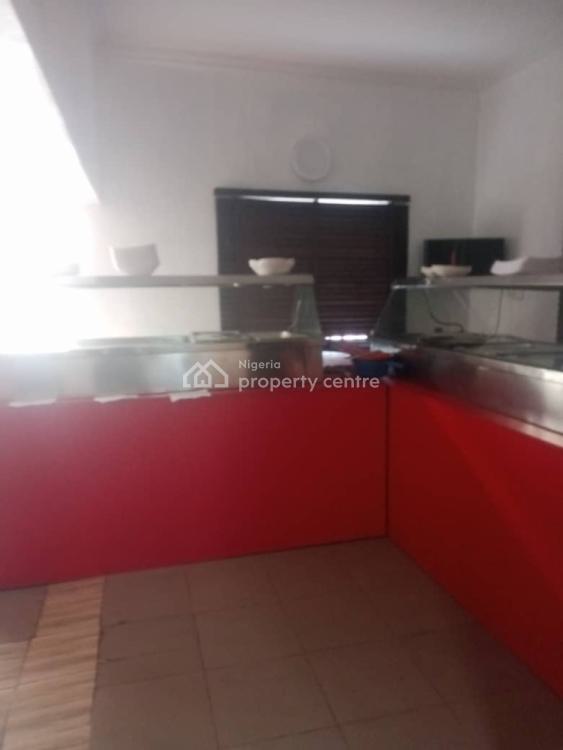 Open Space, Fashoro, Surulere, Lagos, Shop for Rent