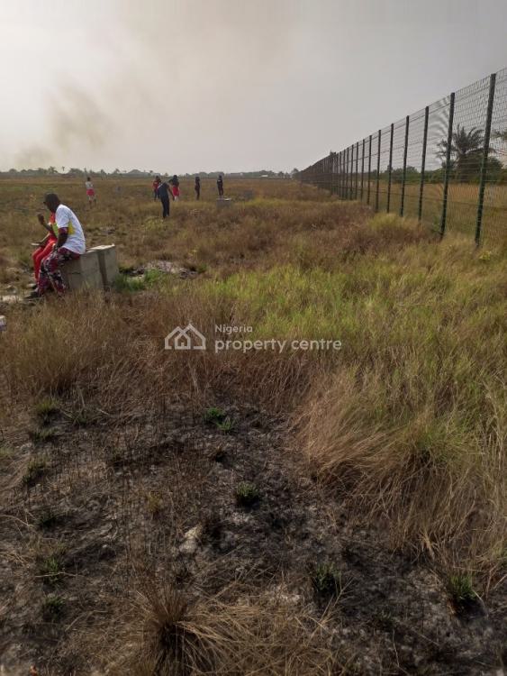 Mixeduse Land for Sale in Gwagwalada, Abuja (20 available) Nigeria