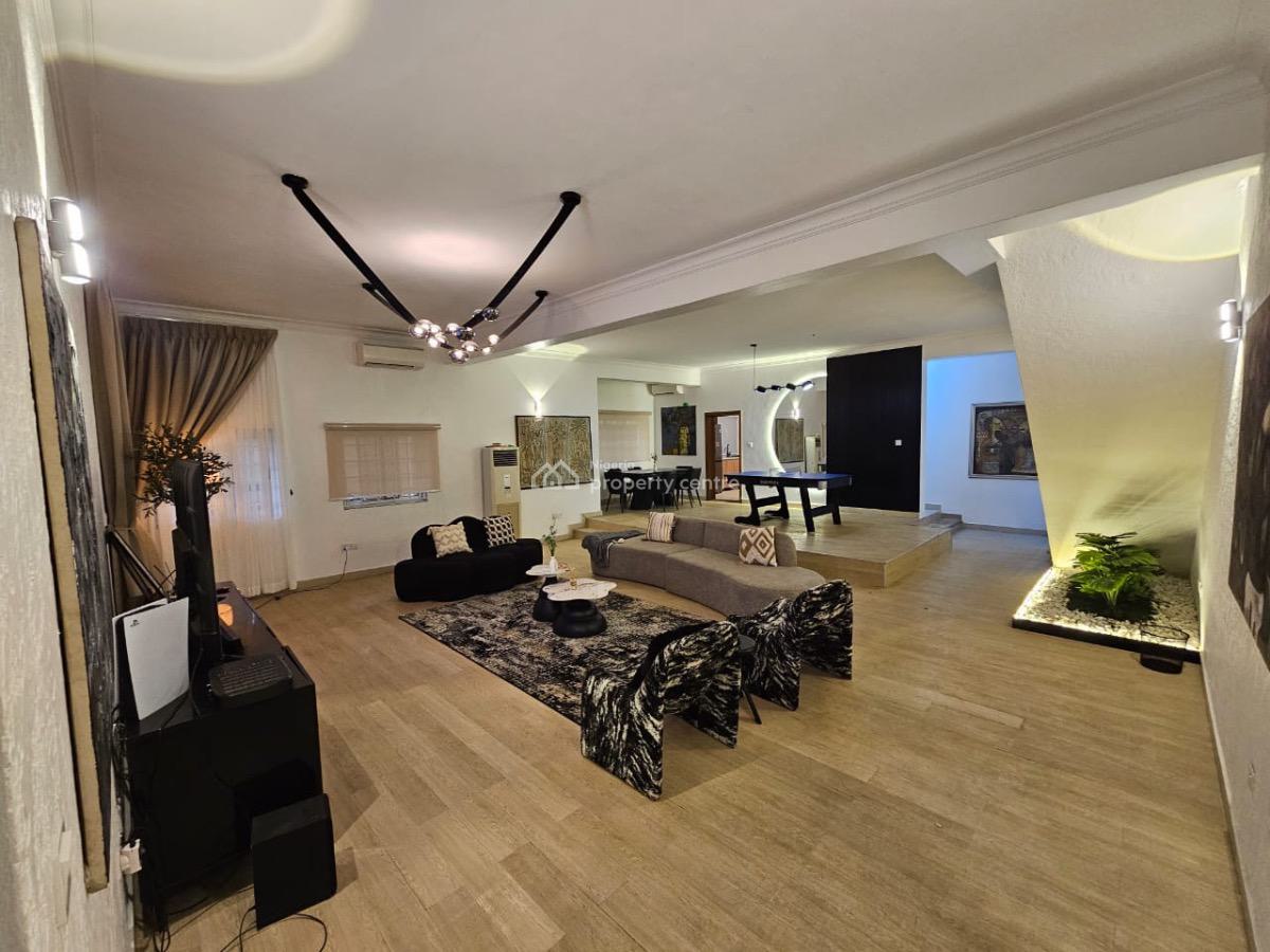 Self Compound 4 Bedrooms Luxury Duplex with Ps5 & Snooker, Lekki Phase 1, Lekki, Lagos, House Short Let