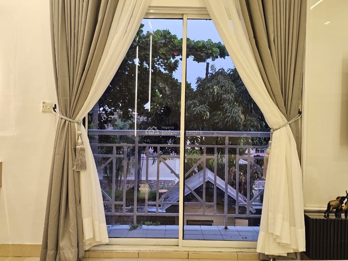 Self Compound 4 Bedrooms Luxury Duplex with Ps5 & Snooker, Lekki Phase 1, Lekki, Lagos, House Short Let