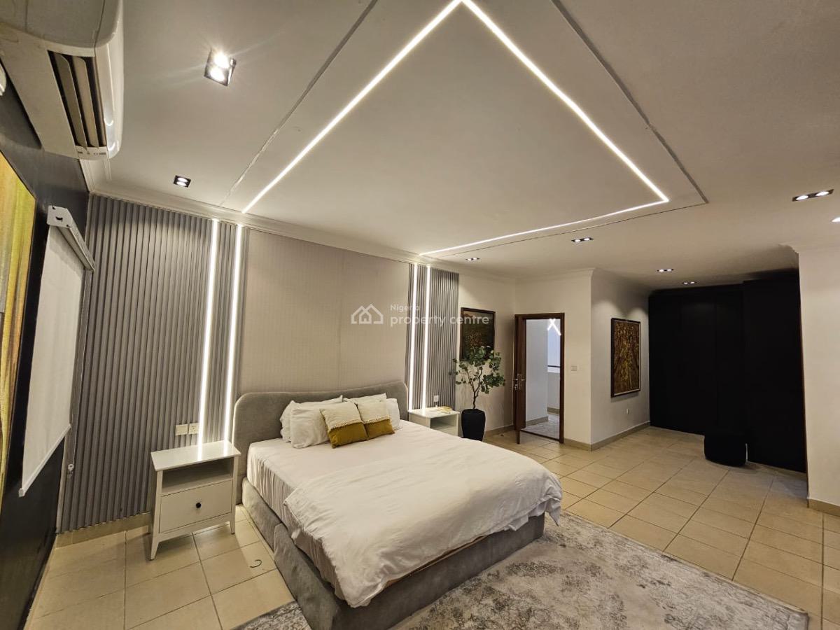 Self Compound 4 Bedrooms Luxury Duplex with Ps5 & Snooker, Lekki Phase 1, Lekki, Lagos, House Short Let