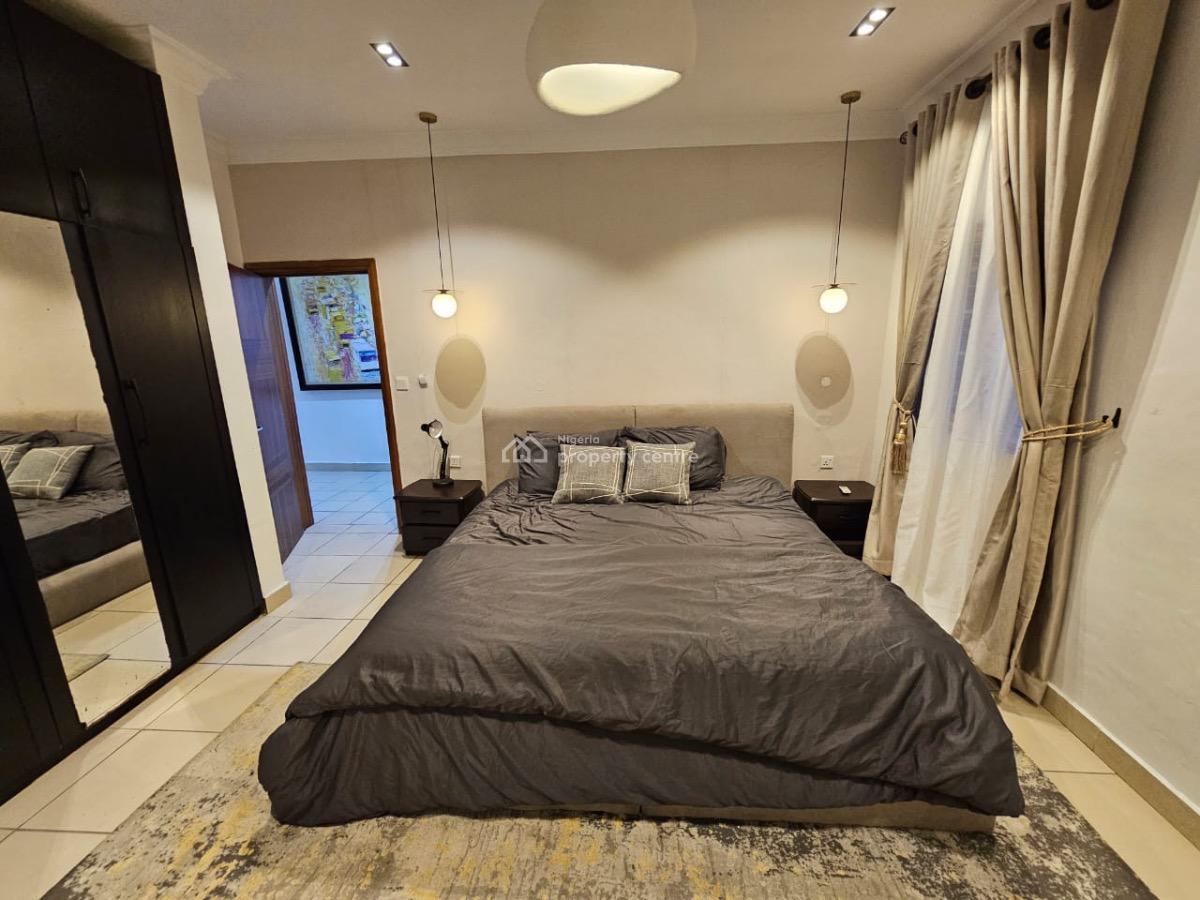 Self Compound 4 Bedrooms Luxury Duplex with Ps5 & Snooker, Lekki Phase 1, Lekki, Lagos, House Short Let