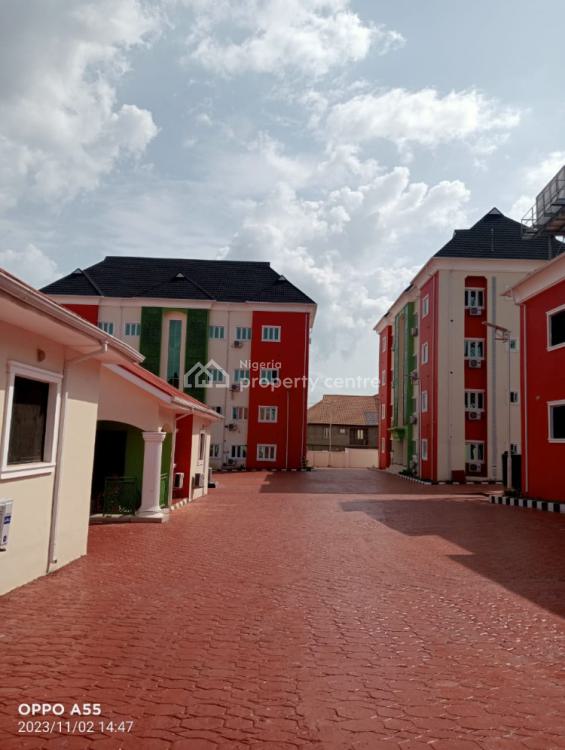 Adron Court 4, Prince and Princess, Beside Ewuga High Court Road,, Sagamu, Ogun, Flat / Apartment for Rent