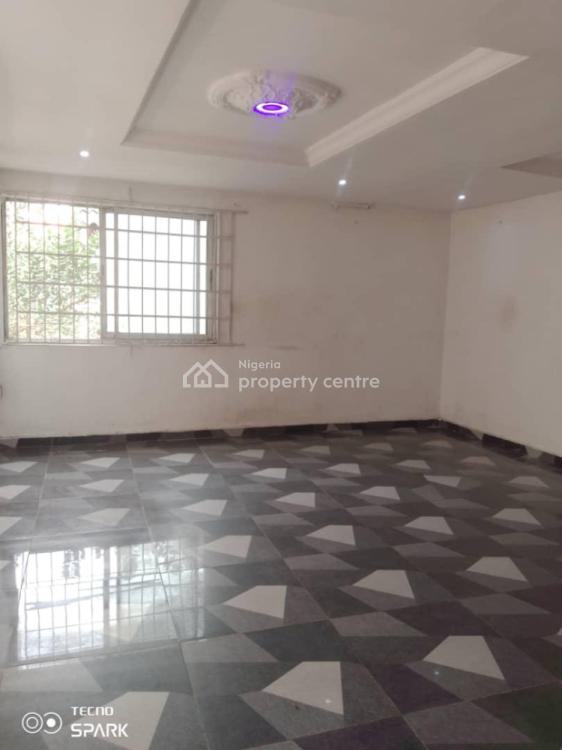Luxury Three Bedroom Flat, Yaba, Lagos, Flat / Apartment for Rent